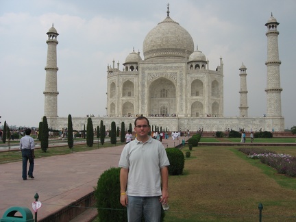 Doug Taj Mahal1